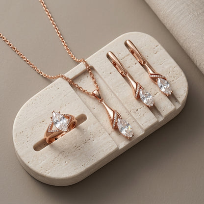 Schmuckset Weißer Zirkon Rhombus Roségold – Ring, Ohrringe & Kette