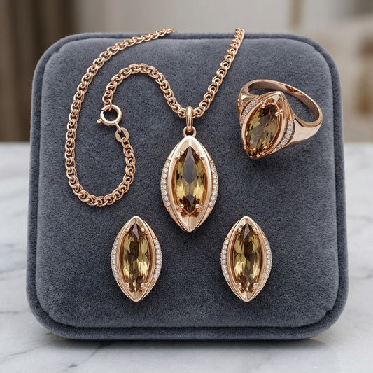 Schmuckset in Roségold mit braunen Zirkonia im Rauten-Design – Halskette, Ohrringe und Ring
