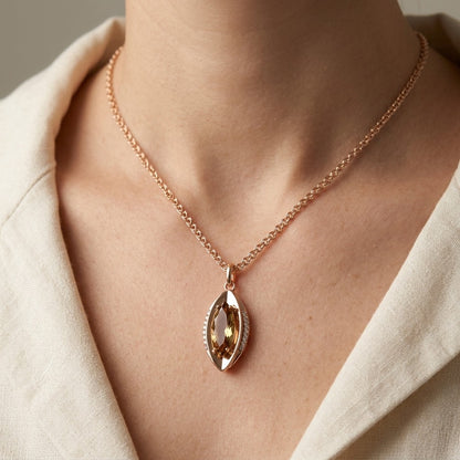 Schmuckset Braune Zirkonia Raute Roségold – Kette, Ohrringe & Ring