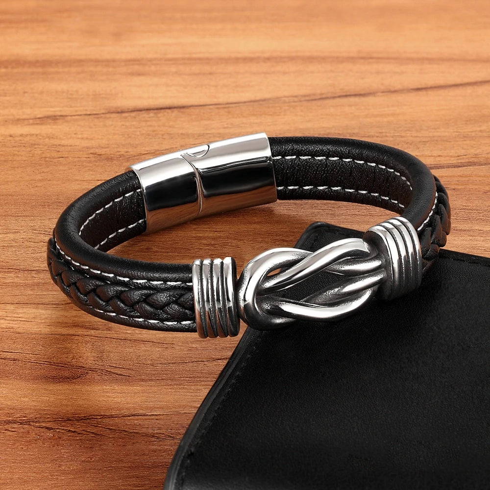 Edelstahl Lederarmband für Männer – Handgefertigt mit magnetischem Verschluss